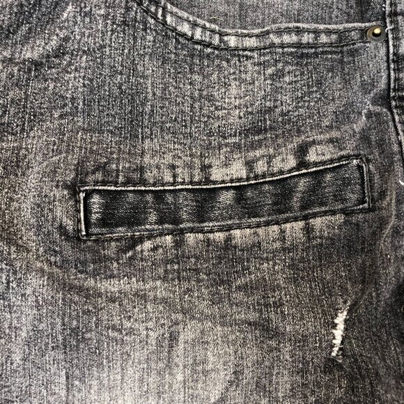 Southpole Mens Jeans Size 32x31 Measured Distressed Straight Biker Black Denim - Picture 9 of 15
